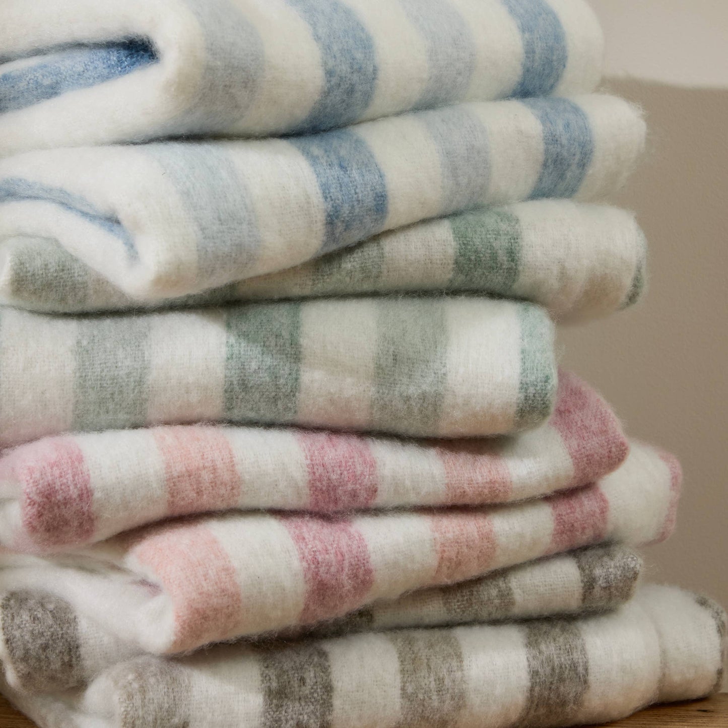 Coastal Sky Stripe Throw – Blue & White Cotton 140 x 180cm