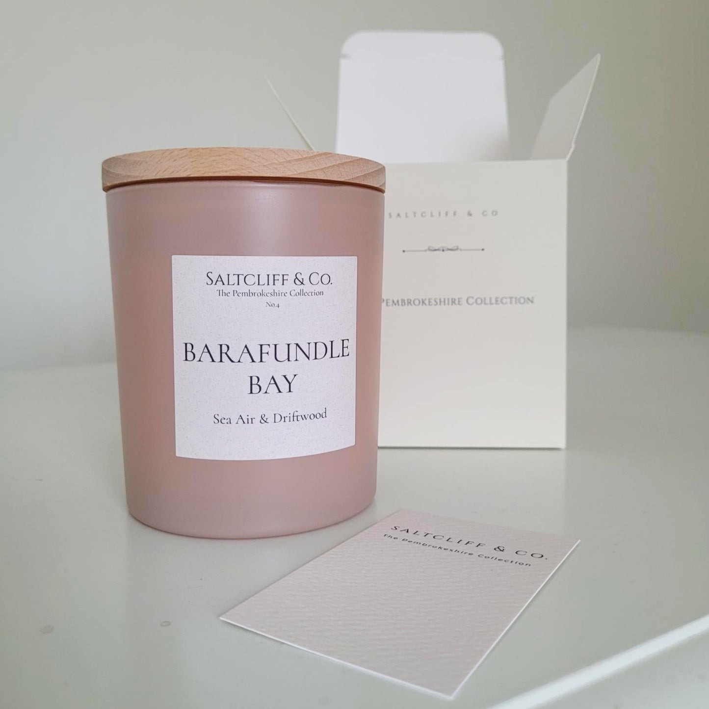 BARAFUNDLE BAY - Sea Air & Driftwood Luxury Candle
