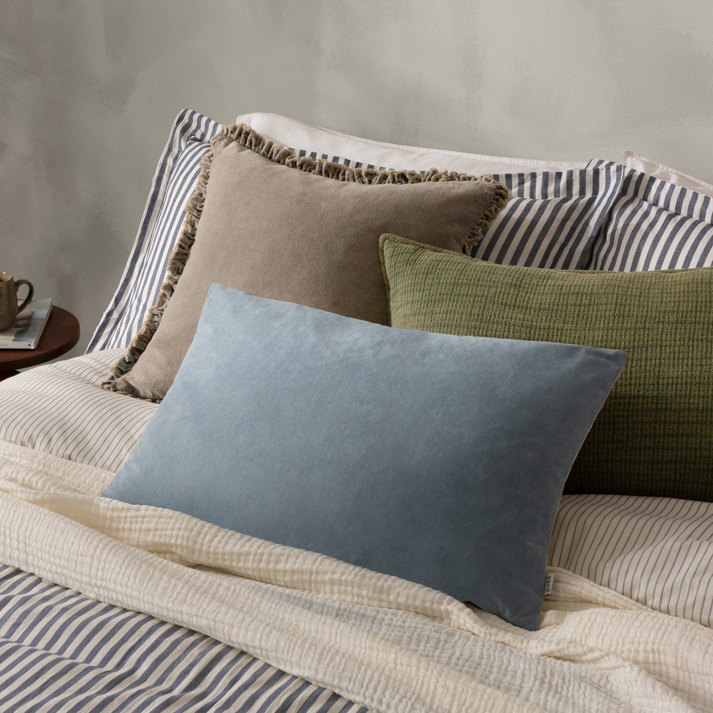 Darland Velvet Cushion Cover – Light Blue 40 x 60cm