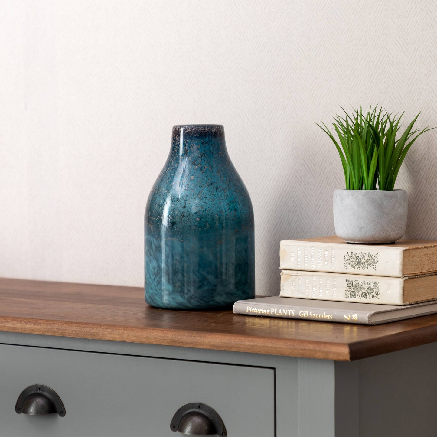 Thalassa Hand-Blown Glass Vase – Sapphire Blue 26cm